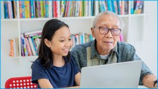 Students to teach elders how to use technology