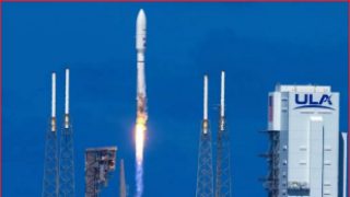 Amazon launches its first internet satellites