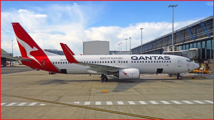 Qantas plane sitting on the tarmac in Sydney