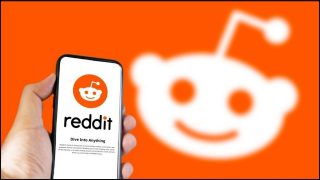 Reddit hacked in targeted phishing attack