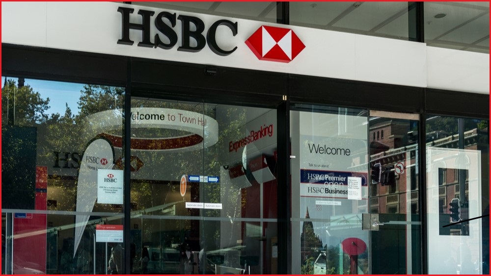 Storefront of HSBC bank, Town Hall, Sydney, branch.