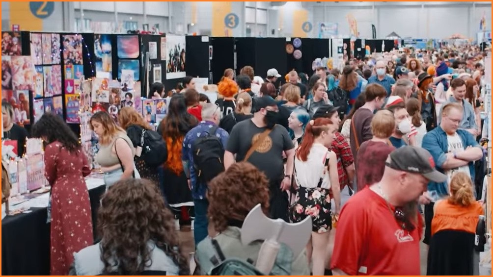 Crowd of people at Supanova