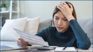 Aussies want employers to help with cost of living