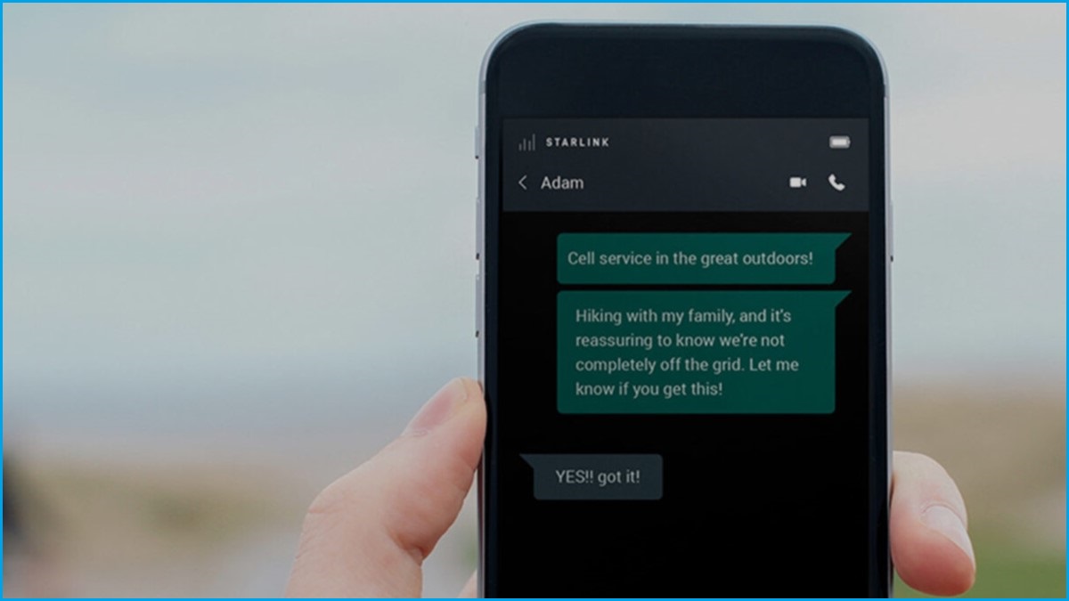 A close up of a mobile phone displaying text messages sent using Starlink's Satellite-to-Mobile technology.