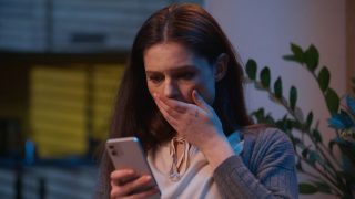 Mobile service complaints surge after Optus outage