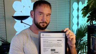 Cyber expert scores rare visa after hacking Aus govt