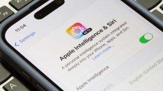 Apple to pay iPhone users over delayed Siri AI