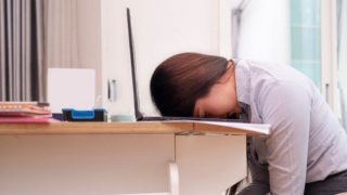 Burnout forces Australians to take sick leave