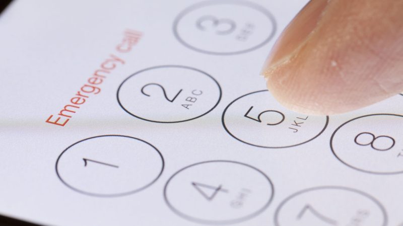 Some older iPhones unable to reach Triple Zero or Telstra