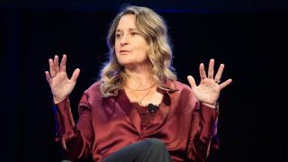 Former Optus CEO says execs are liable for bad AI agents