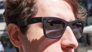 Secretly filming with smart glasses banned at Brisbane pools