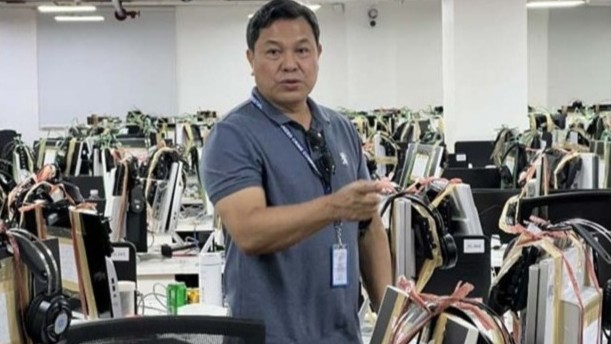 Presidential Anti-Organized Crime Commission seizes computer gear.