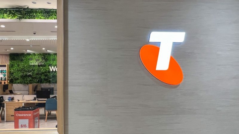 Telstra posts $1.2b half-year profit as 1,000 jobs cut