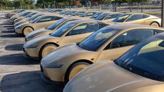 Tesla wants Australian robotaxi trials in 2027