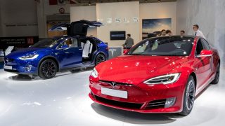 Tesla axes Series S and X to build Optimus robots