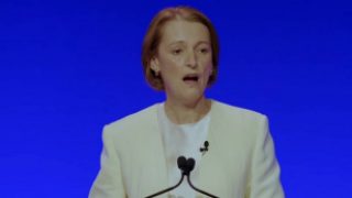 Telstra boosted CEO pay despite revenue slump, outage