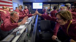 News Bytes: NASA lands on Mars, tech precinct, AR pizza