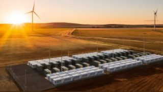 News Bytes: Telsa battery cost, teen hacker avoids jail, Telstra refunds $9.3m 