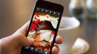 Smartphone billing puts telcos back on notice