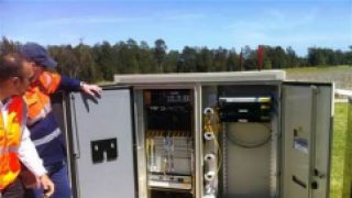 Labor talks up driveway fibre for NBN policy