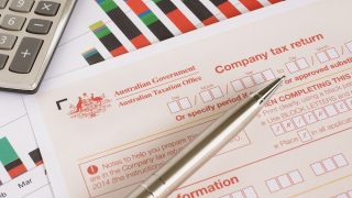 Govt eyes employers ripping off skilled visa workers