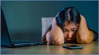 Facebook to pay content moderators $80m