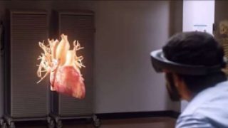 Augmented reality helps students learn anatomy