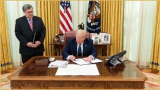 Trump signs social media executive order