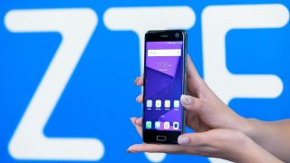 ZTE phones leaving Australian shelves after US ban